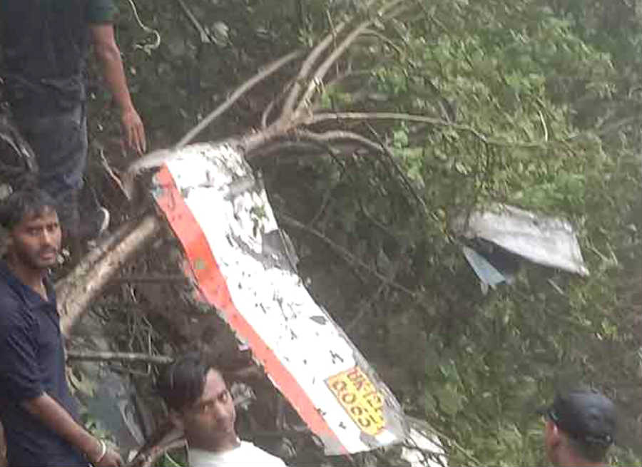 BUS ACCIDENT AT PAURI GARHWAL RITHAKHAL 