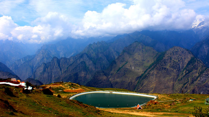 Auli Bugyal Uttarakhand