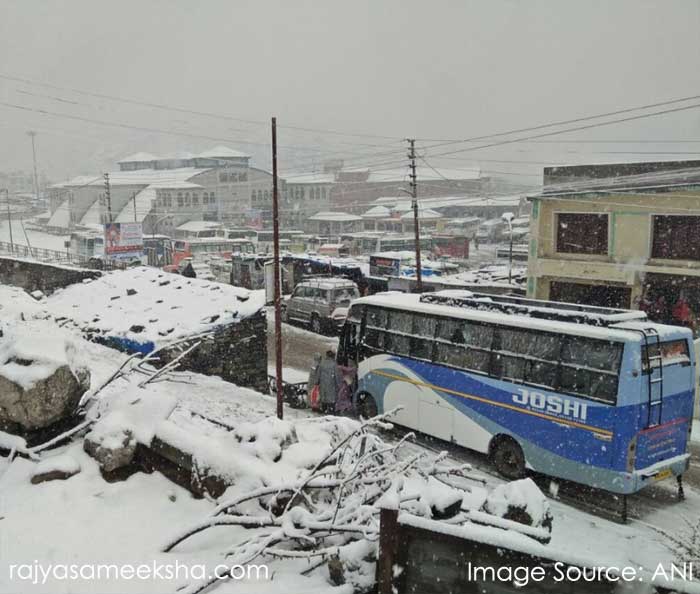 snow fall in badrinath